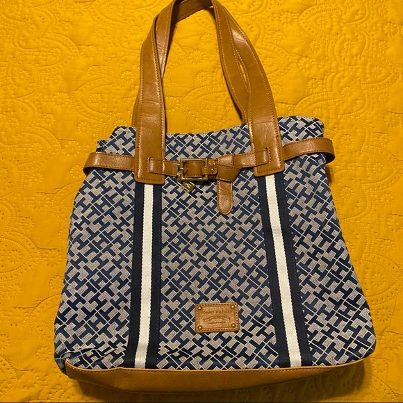 Tommy Hilfiger | Classic - Large Tote Bag - Picture 1 of 14